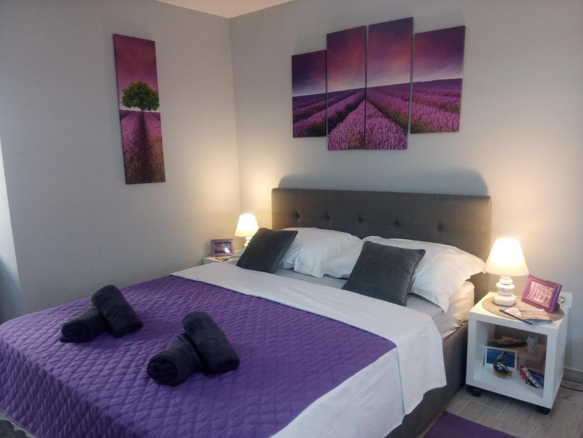 Elly Apartments Spalato Esterno foto